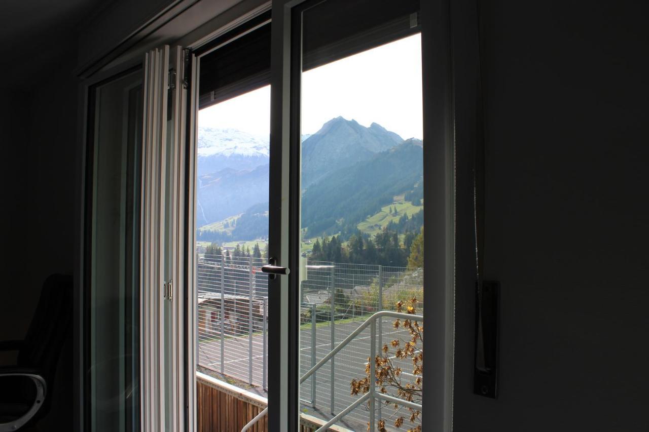 The Engstligen Apartment อาเดลโบเดิน ภายนอก รูปภาพ